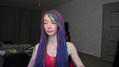 Snapshot of roxy_silver chatting on December 8, 2024, 7:00 pm Roxy online show from December 8, 2024, 7:00 pm