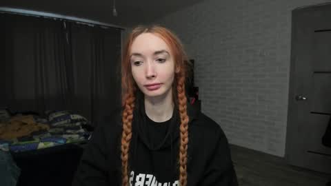 Snapshot of roxy_silver chatting on February 26, 2025, 4:58 am Roxy online show from February 26, 2025, 4:58 am