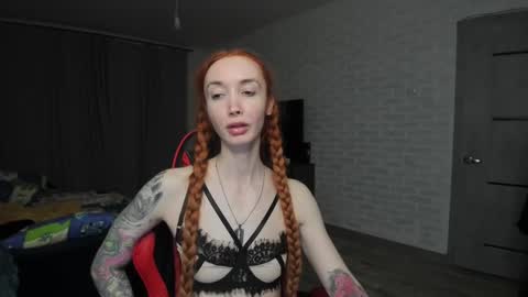 Snapshot of roxy_silver chatting on March 10, 2025, 10:02 pm Roxy online show from March 10, 2025, 10:02 pm