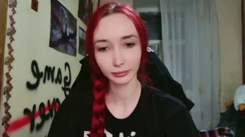 Snapshot of roxy_silver chatting on July 14, 2026, 8:47 pm Roxy online show from July 14, 2026, 8:47 pm
