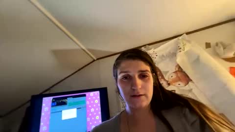 Snapshot of roxybcali chatting on December 19, 2025, 3:13 am Roxy and Brock online show from December 19, 2025, 3:13 am