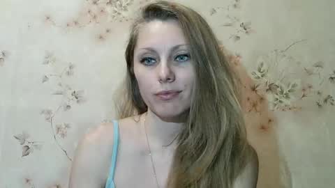 roxyfox18x01 online show from January 6, 2026, 1:59 pm