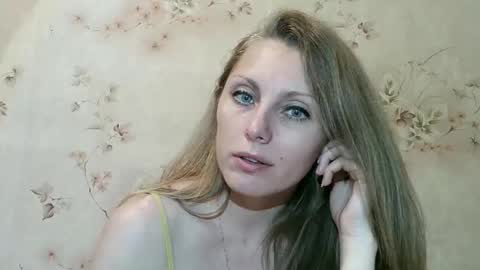 roxyfox18x01 online show from May 31, 2026, 7:26 pm