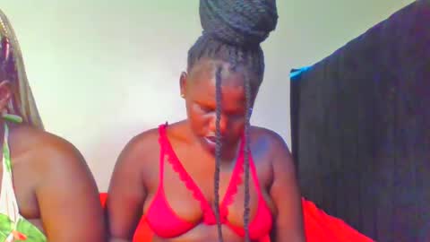 Snapshot of royal_goddes chatting on March 8, 2025, 5:59 am goddes online show from March 8, 2025, 5:59 am