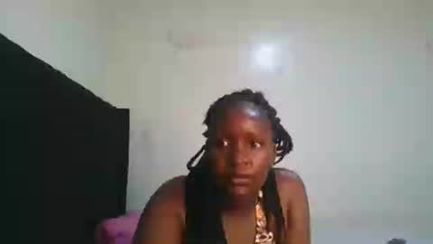 royal_goddes2 online show from June 16, 2026, 5:37 pm