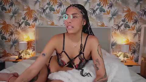Chloe online show from July 16, 2026, 7:25 am