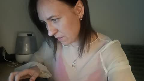 royalnectar online show from May 8, 2026, 6:24 pm