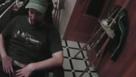 Snapshot of royer04 chatting on September 15, 2025, 2:22 am royer04 online show from September 15, 2025, 2:22 am