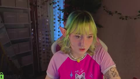 Snapshot of roziett_belle chatting on February 3, 2026, 9:14 am Roziett online show from February 3, 2026, 9:14 am