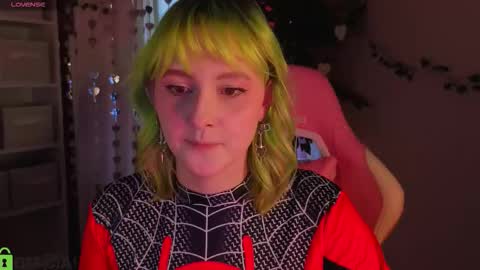 Snapshot of roziett_belle chatting on February 22, 2026, 9:08 am Roziett online show from February 22, 2026, 9:08 am