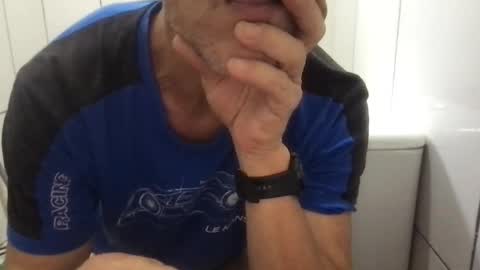 Snapshot of rpgdog1 chatting on January 1, 2025, 5:55 pm rpgdog1 online show from January 1, 2025, 5:55 pm