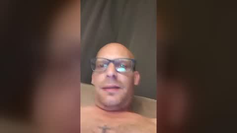 Snapshot of rube30101 chatting on July 2, 2026, 1:27 am rube30101 online show from July 2, 2026, 1:27 am