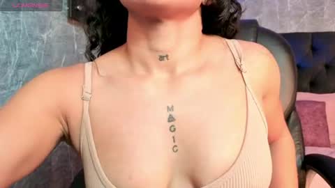 Snapshot of rubi_luxe chatting on July 7, 2026, 11:47 am Rubi online show from July 7, 2026, 11:47 am