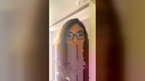 Rubi online show from April 17, 2026, 7:50 pm