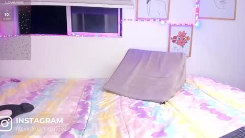 RubiOberli 9 INCH Guys my blue page is available now  online show from March 5, 2025, 5:40 am