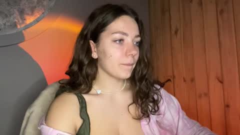 AYSHE online show from February 21, 2026, 8:10 pm