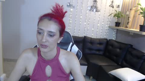 ruby_your_milf online show from January 10, 2025, 2:35 am