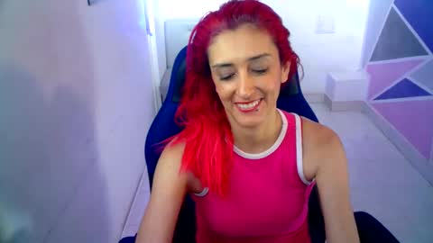 ruby_your_milf online show from January 18, 2025, 7:37 pm