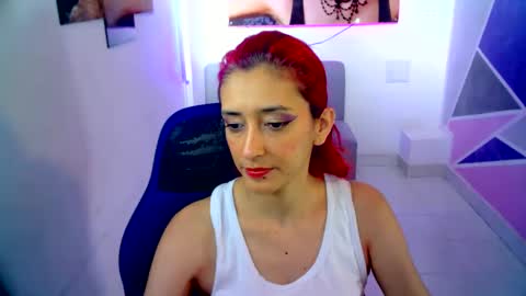 ruby_your_milf online show from January 27, 2025, 9:00 pm