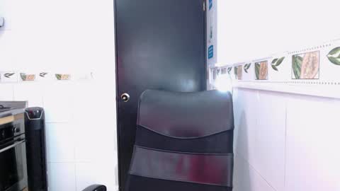 ruby_your_milf online show from March 11, 2026, 6:47 pm