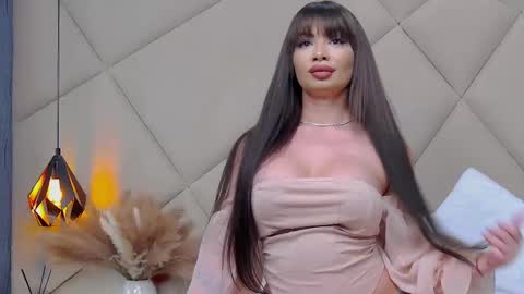 Ruby Luxe online show from March 8, 2025, 7:05 am