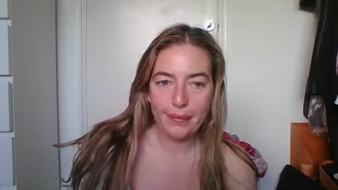 rubyredxxxoxxx online show from November 9, 2025, 7:50 am