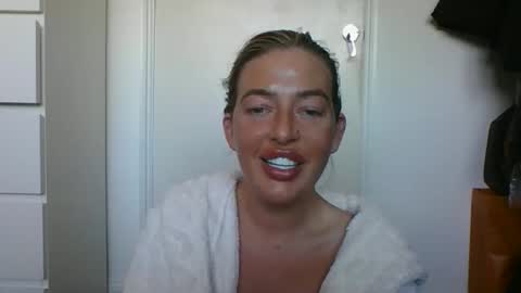 rubyredxxxoxxx online show from March 26, 2026, 1:17 pm