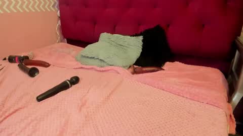 Ruby online show from November 7, 2025, 9:37 pm