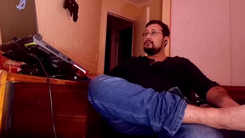 Snapshot of ruck_31 chatting on January 15, 2025, 2:27 am  Ruck  online show from January 15, 2025, 2:27 am