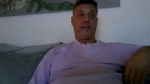 rudeski online show from November 18, 2025, 3:05 pm