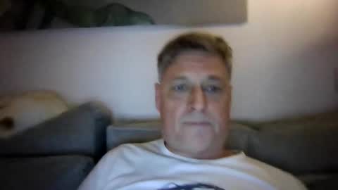 rudeski online show from November 28, 2025, 6:43 pm