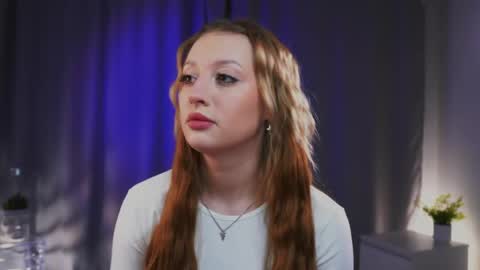 Mila online show from March 27, 2026, 5:12 pm