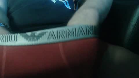 Snapshot of ruffi77 chatting on January 24, 2025, 4:27 am Chico que rico Caliente online show from January 24, 2025, 4:27 am