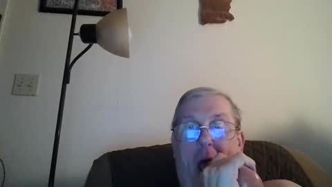 Snapshot of rufus_mars_sub chatting on October 17, 2025, 7:27 pm rufus online show from October 17, 2025, 7:27 pm