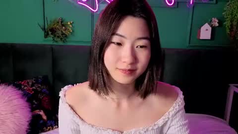 Snapshot of runi_asian chatting on June 10, 2026, 1:28 am Runi online show from June 10, 2026, 1:28 am