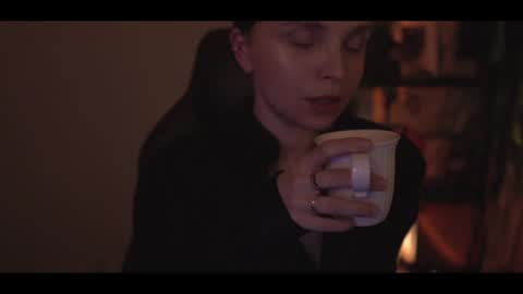 Snapshot of running_with_the_wolves chatting on February 3, 2025, 11:15 pm Elena online show from February 3, 2025, 11:15 pm