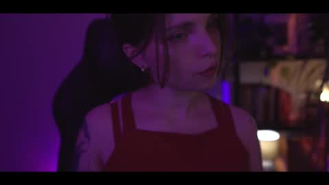 Snapshot of running_with_the_wolves chatting on February 14, 2025, 10:58 pm Elena online show from February 14, 2025, 10:58 pm