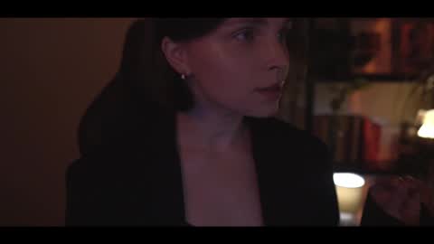 Snapshot of running_with_the_wolves chatting on March 7, 2025, 10:21 pm Elena online show from March 7, 2025, 10:21 pm