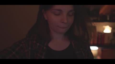 Snapshot of running_with_the_wolves chatting on September 12, 2025, 10:32 pm Elena online show from September 12, 2025, 10:32 pm