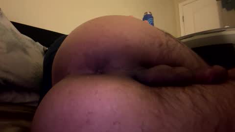 Snapshot of russ22303 chatting on April 15, 2026, 10:44 am russ22303 online show from April 15, 2026, 10:44 am