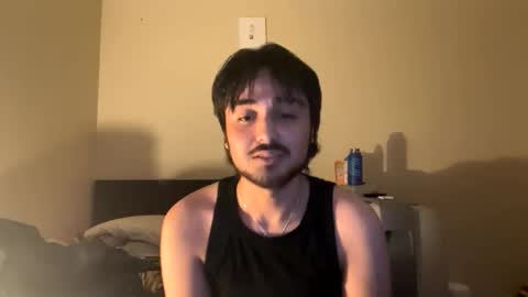 Snapshot of russ22303 chatting on April 16, 2026, 4:35 am russ22303 online show from April 16, 2026, 4:35 am