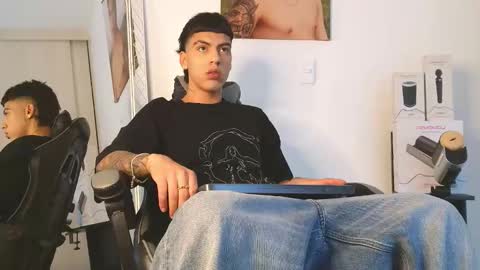  R U S S E L L  online show from March 2, 2026, 3:41 am