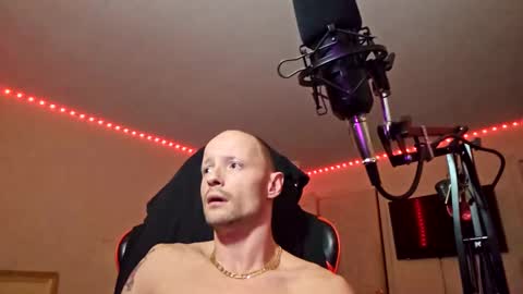 russialoveskm online show from December 9, 2024, 12:23 am