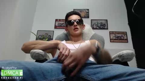 MillionDollarGuy online show from November 21, 2025, 5:11 pm