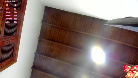 Ruth online show from November 30, 2025, 1:04 pm