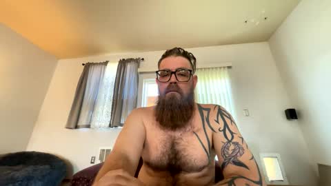 Snapshot of ruztykruzty chatting on May 7, 2026, 11:21 pm ruztykruzty online show from May 7, 2026, 11:21 pm