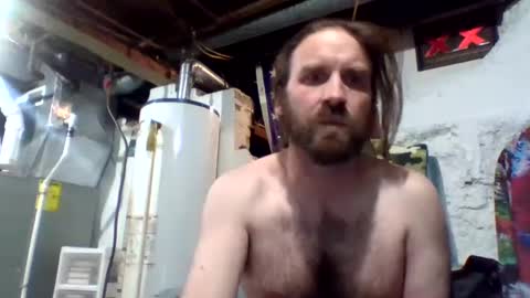 rwb1982 online show from December 20, 2024, 2:41 am