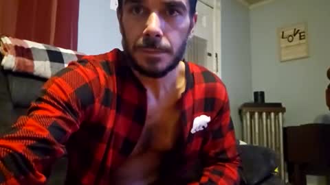 ryan198650 online show from December 14, 2025, 11:53 pm