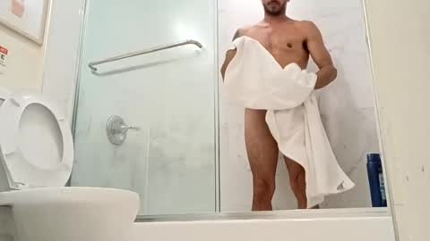 ryan198650 online show from July 8, 2026, 6:12 pm