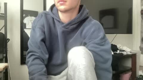 ryan online show from September 18, 2025, 7:16 pm